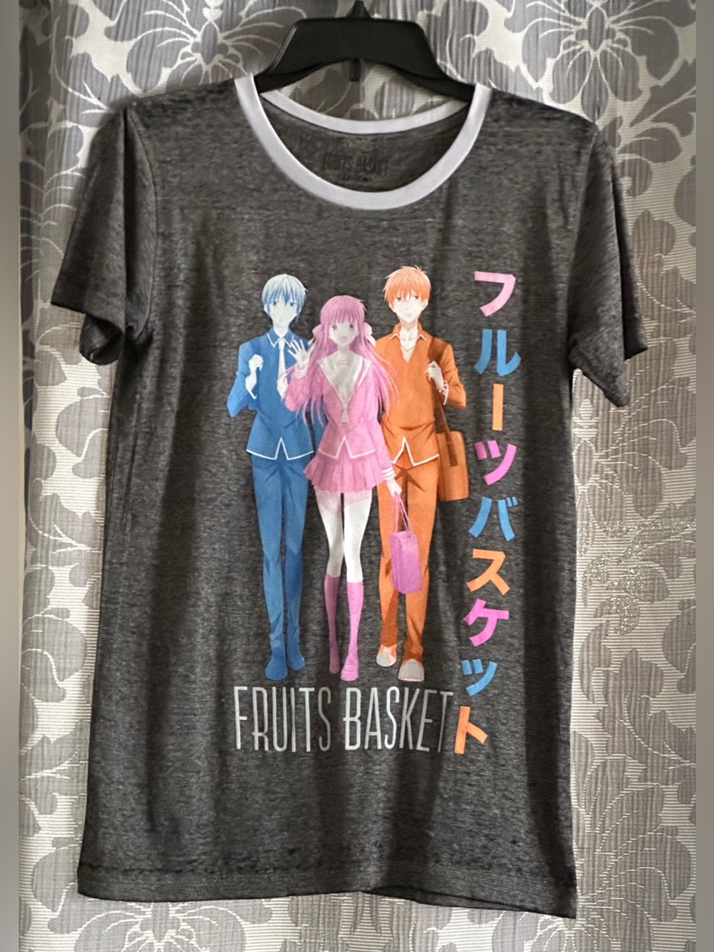 Fruits Basket Women Grey Graphic t-shirt Size SM